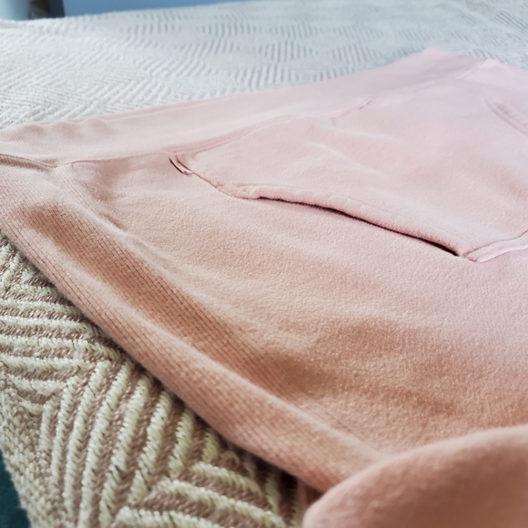 Aritzia - TNA Cozy Fleece Boyfriend Hoodie - Picture 9 of 13